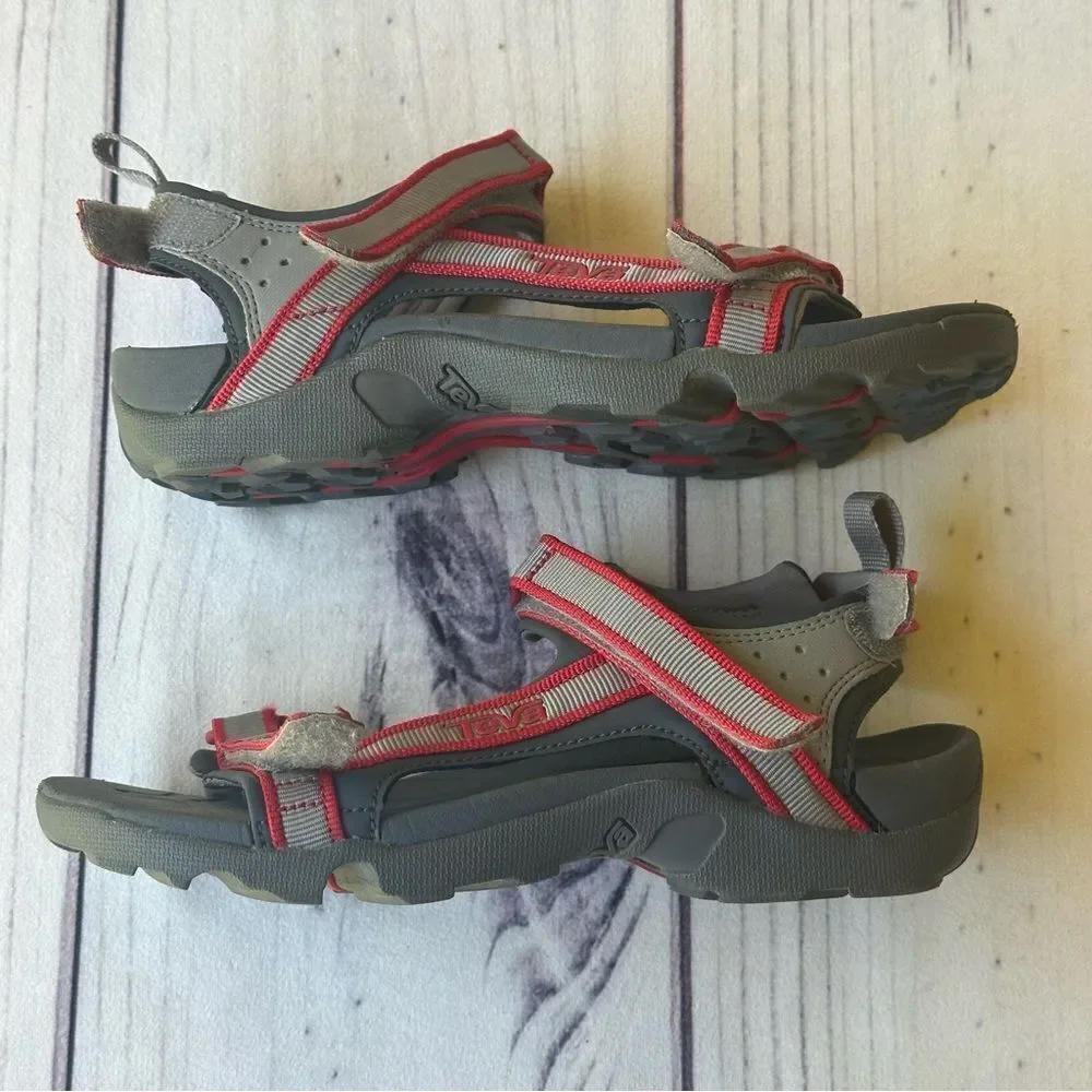 Teva Tanza Youth‎ Sandals Size 4 Unisex Adjustable Hook & Loop Hiking Water Shoe